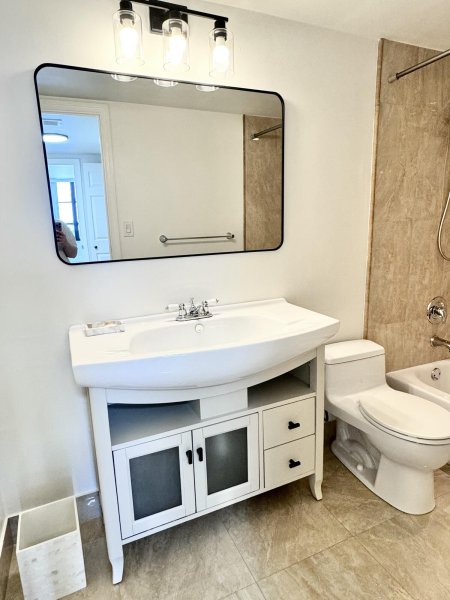 Apartment for rent at Olympus Towers 1108