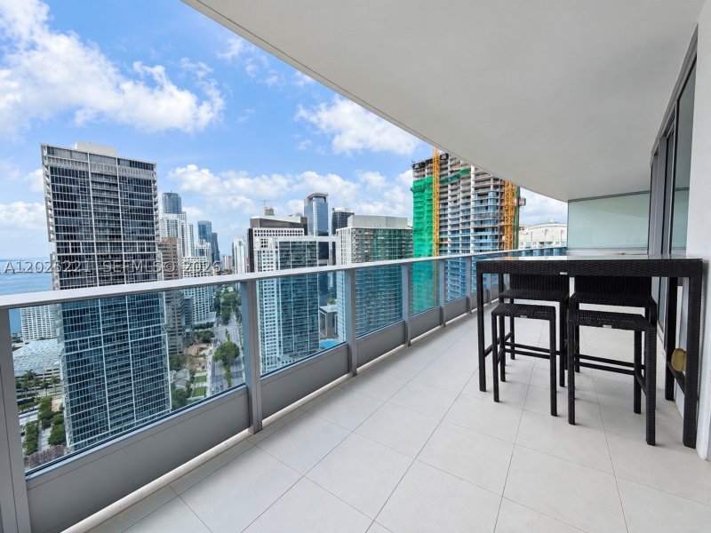 Apartment for rent at Epic Miami 4104