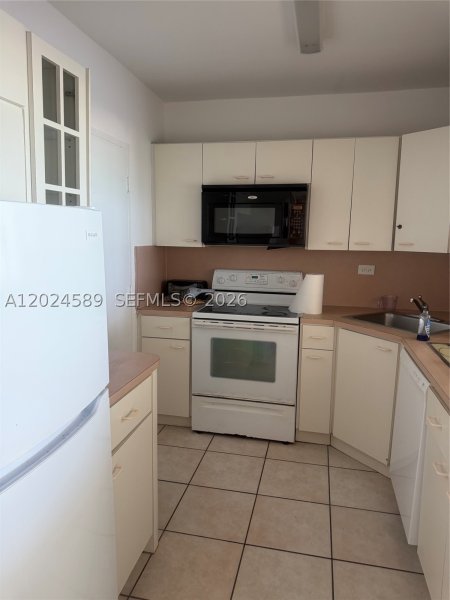 Apartment for rent at Pavilion 607