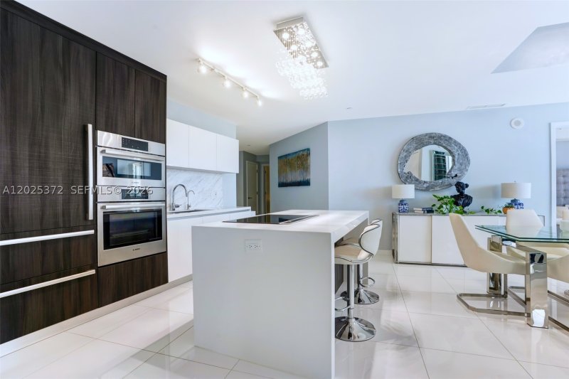 Condo for sale at Paramount Miami WorldCenter 3909