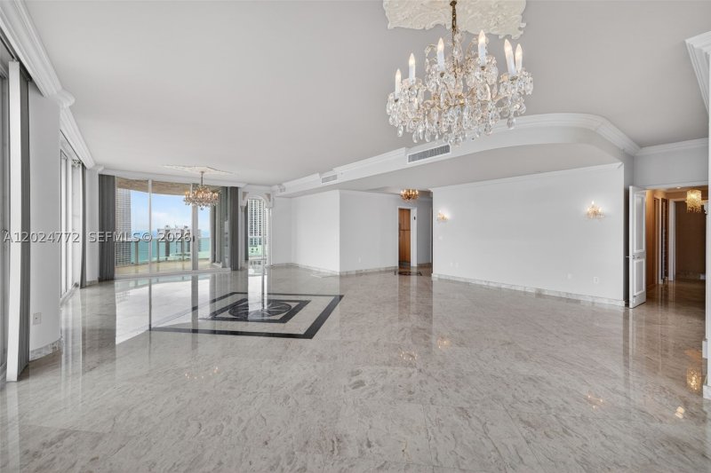 Condo for sale at Oceania 5 TS-3