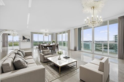 Comprar apartamento no Oceania 5 TS-3