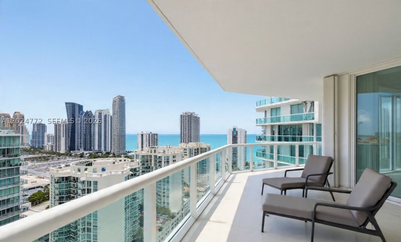 Condo for sale at Oceania 5 TS-3