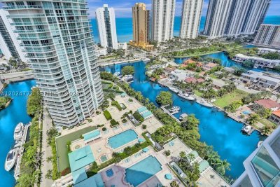 Comprar apartamento no Oceania 5 TS-3