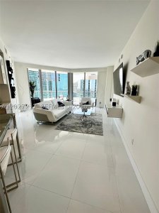 Alquiler de apartamento en Brickell House Condo 3101