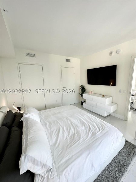 Apartment for rent at Brickell House Condo 3101