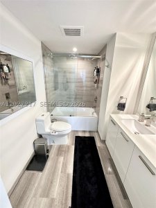 Alquiler de apartamento en Brickell House Condo 3101