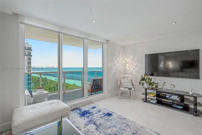 Alquiler de apartamento en Roney Palace 1210