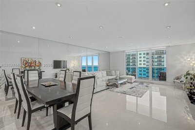 Alquiler de apartamento en Roney Palace 1210