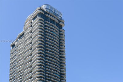 Alquiler de apartamento en Brickell Flatiron 2014