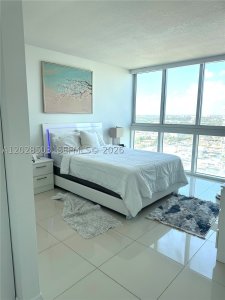 Comprar apartamento en Terrazas 2201