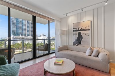 Comprar apartamento en W Hotel & Residences 707