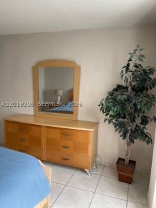 Aluguel de apartamento no Arlen Beach 511