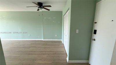 Aluguel de apartamento no Coastal Towers 316