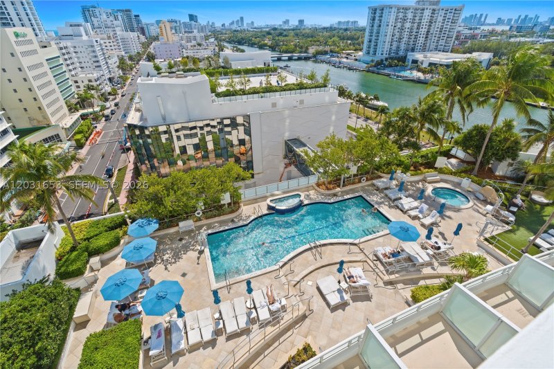 Comprar apartamento en Fontainebleau II 1206