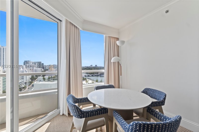 Comprar apartamento en Fontainebleau II 1206