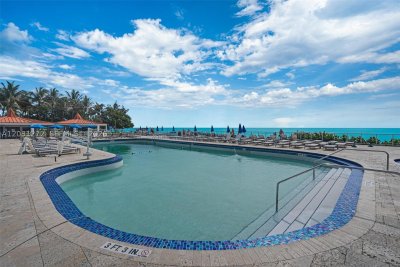 Comprar apartamento no Aventura Beach Club 104