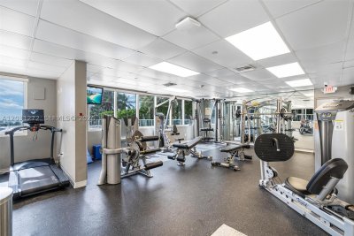 Comprar apartamento no Aventura Beach Club 104