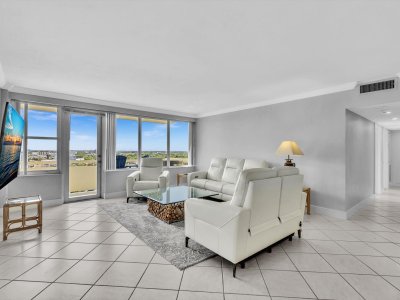 Comprar apartamento no Coral Ridge Towers North 1201