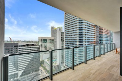 Aluguel de apartamento no Brickell City Centre Rise 2210