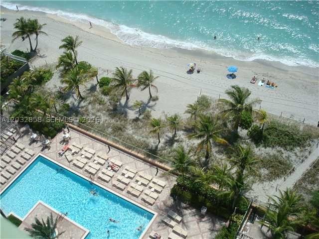 Apartment for rent at 2080 Ocean Drive 1512