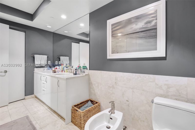 Condo for sale at Jade Brickell 1504