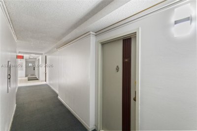 Comprar apartamento no Plaza of the Americas 429
