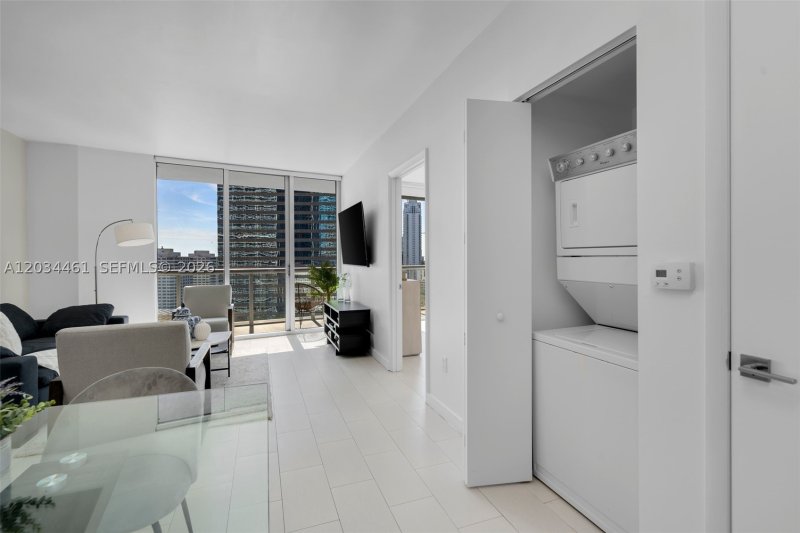 Condo for sale at Icon Brickell Viceroy 1709