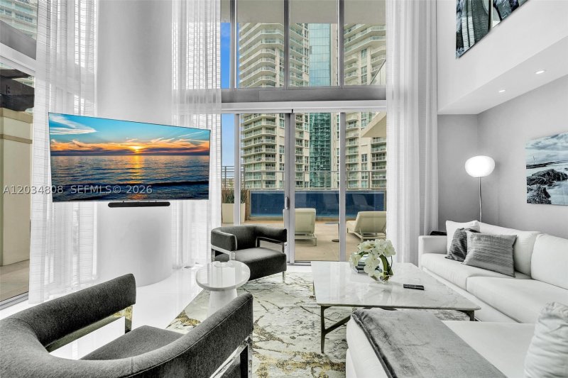 Condo for sale at Parque Towers at St. Tropez 4-502