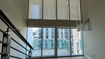 Aluguel de apartamento no Brickell on the River South 1104
