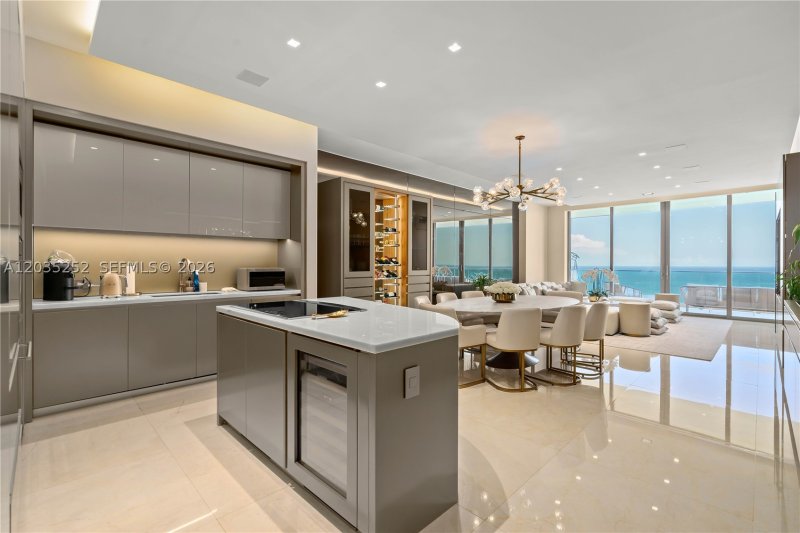 Condo for sale at Residences by Armani / Casa 3603