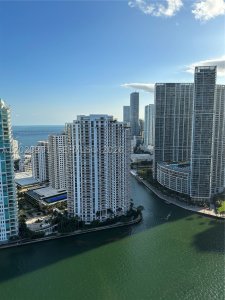 Comprar apartamento no One Miami East Tower 4119