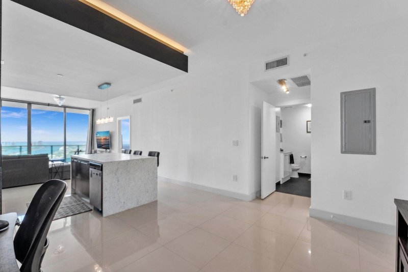 Condo for sale at 900 Biscayne 4703