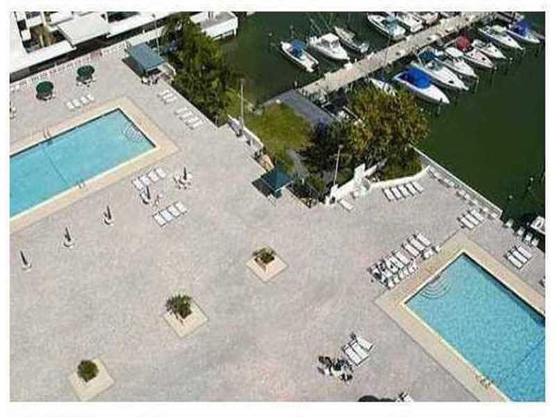 Condo for sale at Del Prado South Tower 1004
