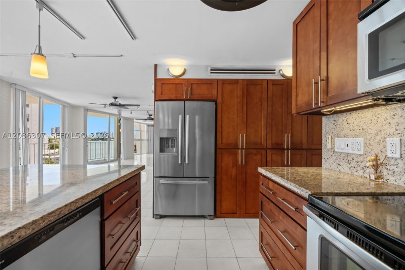 Condo for sale at Bayview Terrace 604