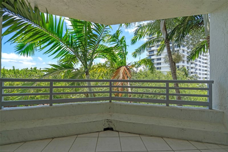 Apartment for rent at Sails 409