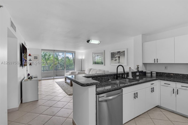 Apartment for rent at Sails 409