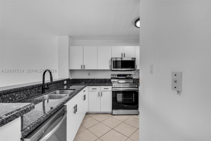 Apartment for rent at Sails 409