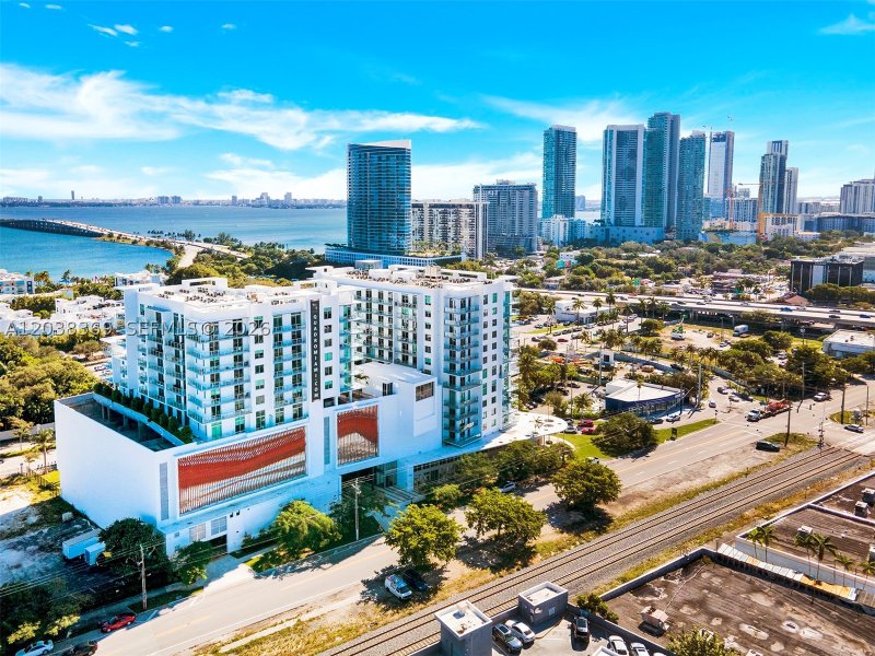 Comprar apartamento no Quadro Miami Design District S-418