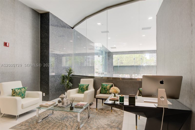 Comprar apartamento no The Club At Brickell Bay 200-K