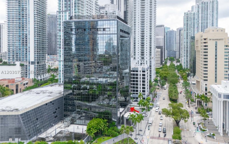 Comprar apartamento no The Club At Brickell Bay 200-K