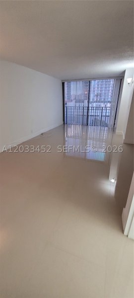 Condo for sale at Plaza of the Americas 815