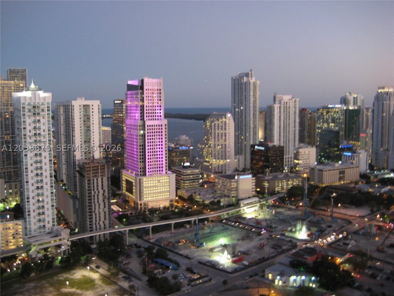 Apartment for rent at The Ivy 4311