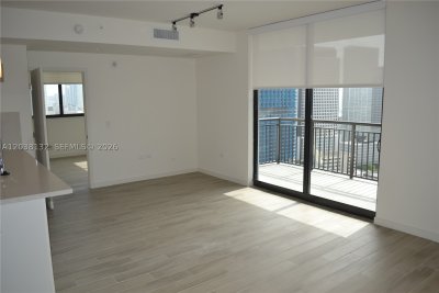 Alquiler de apartamento en Nine at Mary Brickell Village 3202