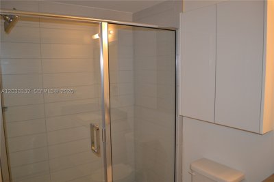 Alquiler de apartamento en Nine at Mary Brickell Village 3202