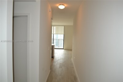 Alquiler de apartamento en Nine at Mary Brickell Village 3202