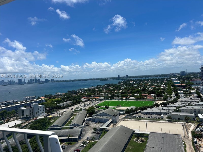 Comprar apartamento en Grandview Palace 2104