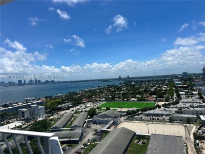 Comprar apartamento en Grandview Palace 2104
