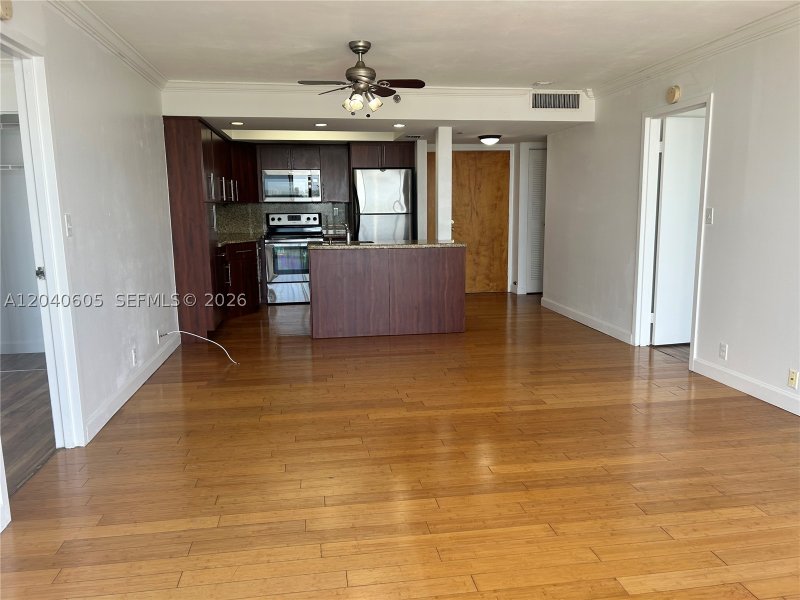 Comprar apartamento en Grandview Palace 2104