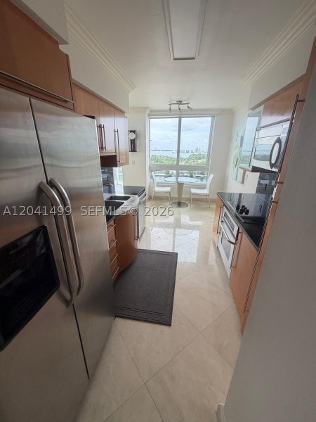 Alquiler de apartamento en Akoya 1707